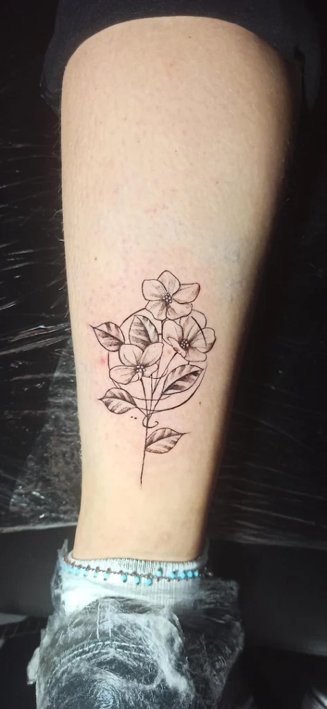Tinta y Pinta Tattoo | Estudio de Tatuajes y piercing en Quito