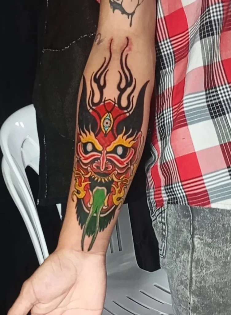Tinta y Pinta Tattoo | Estudio de Tatuajes en Quito Tinta y Pinta Tattoo | Estudio de Tatuajes y piercing en Quito